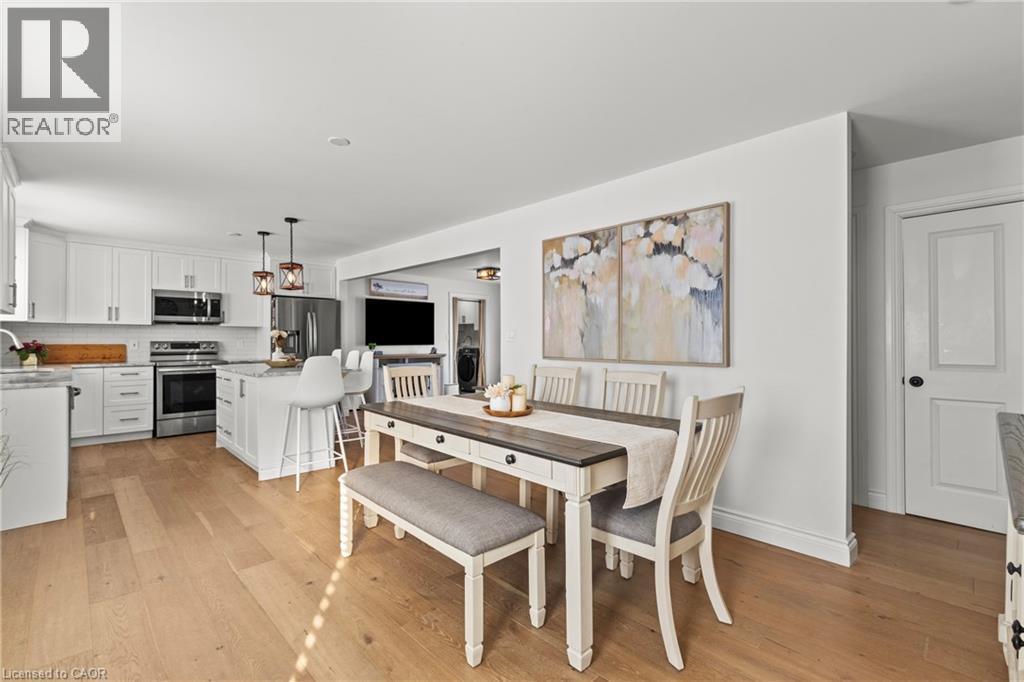 214 Binbrook Road, Glanbrook, ON