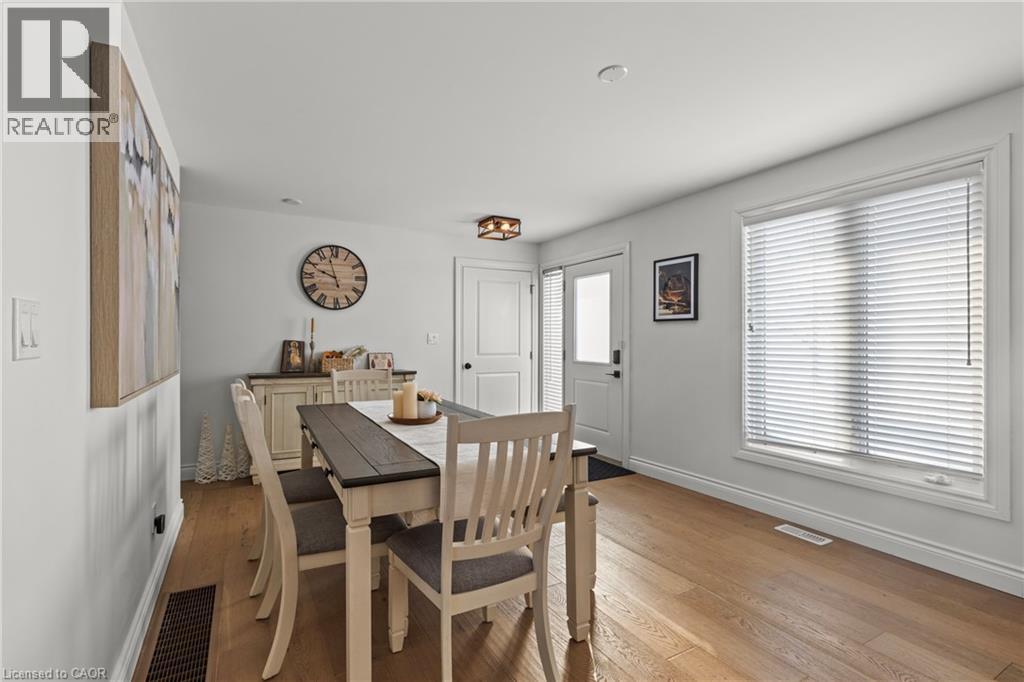 214 Binbrook Road, Glanbrook, ON