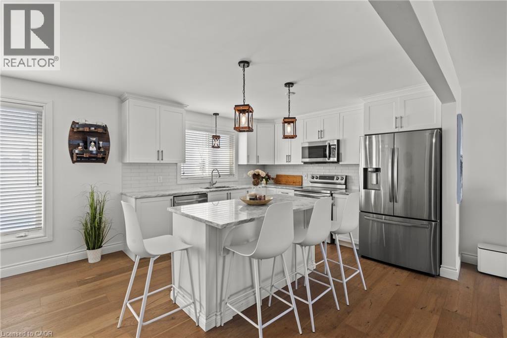 214 Binbrook Road, Glanbrook, ON
