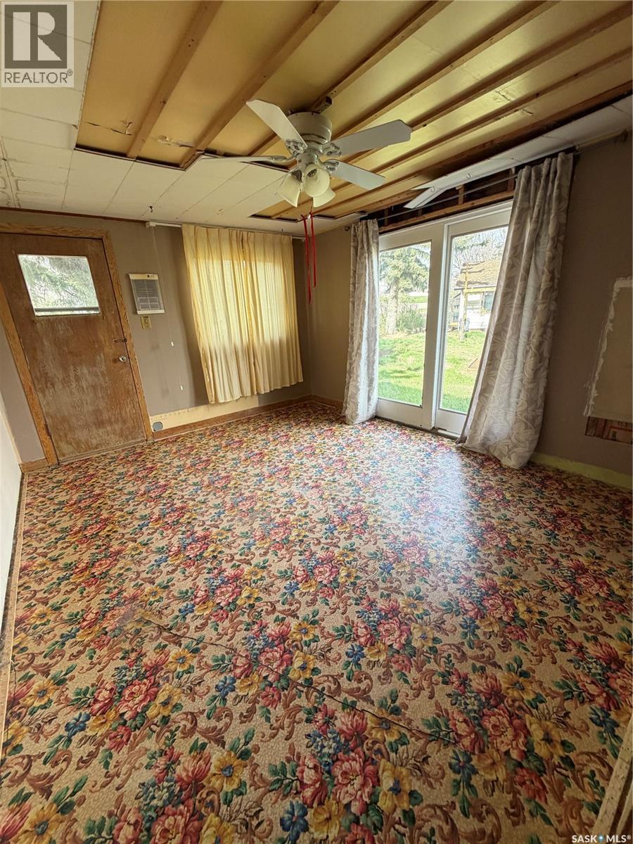 112 1St Avenue N, Beechy, SK