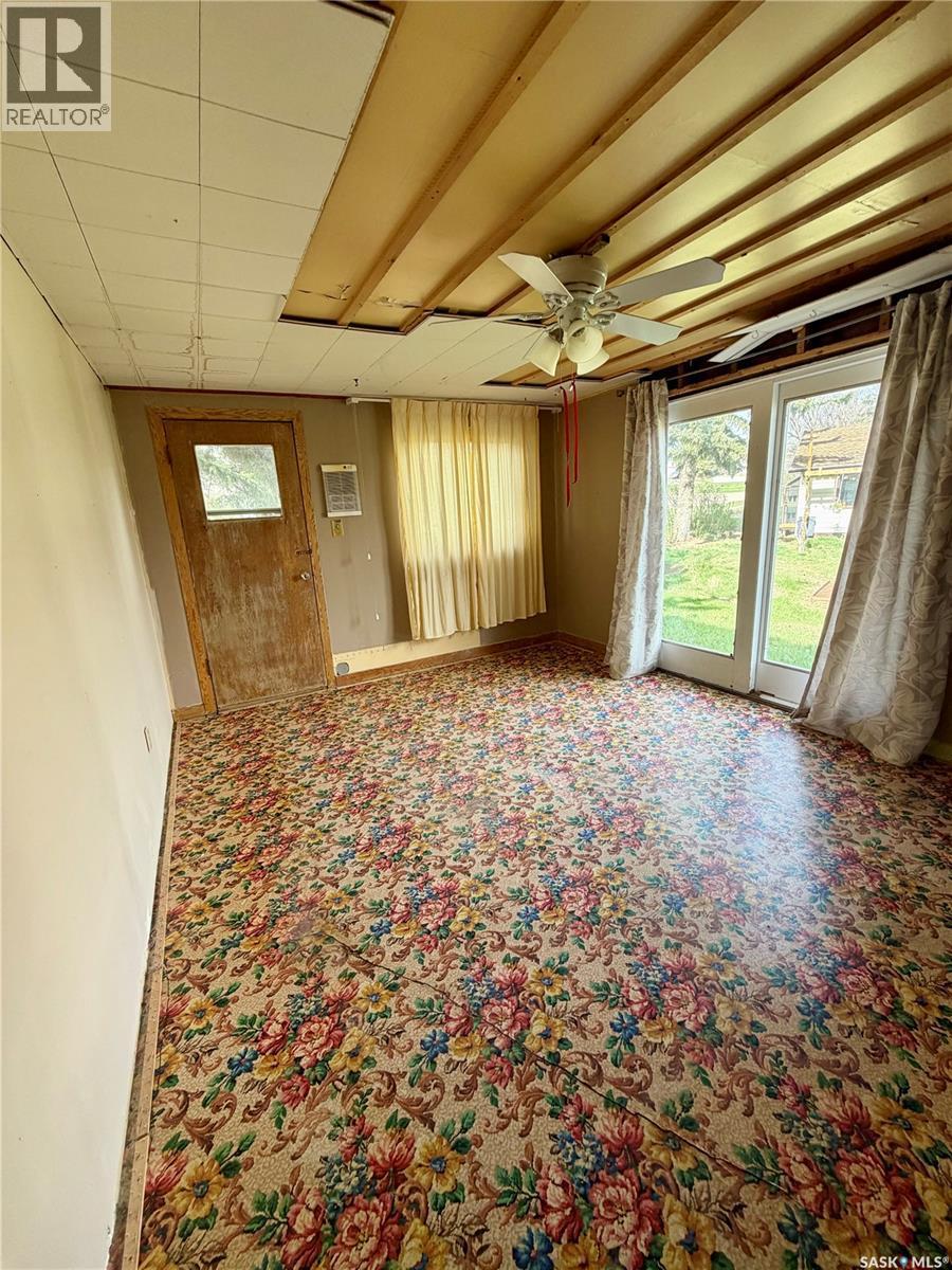 112 1St Avenue N, Beechy, SK