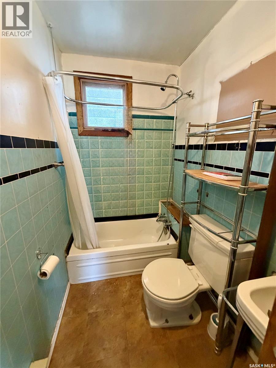 112 1St Avenue N, Beechy, SK