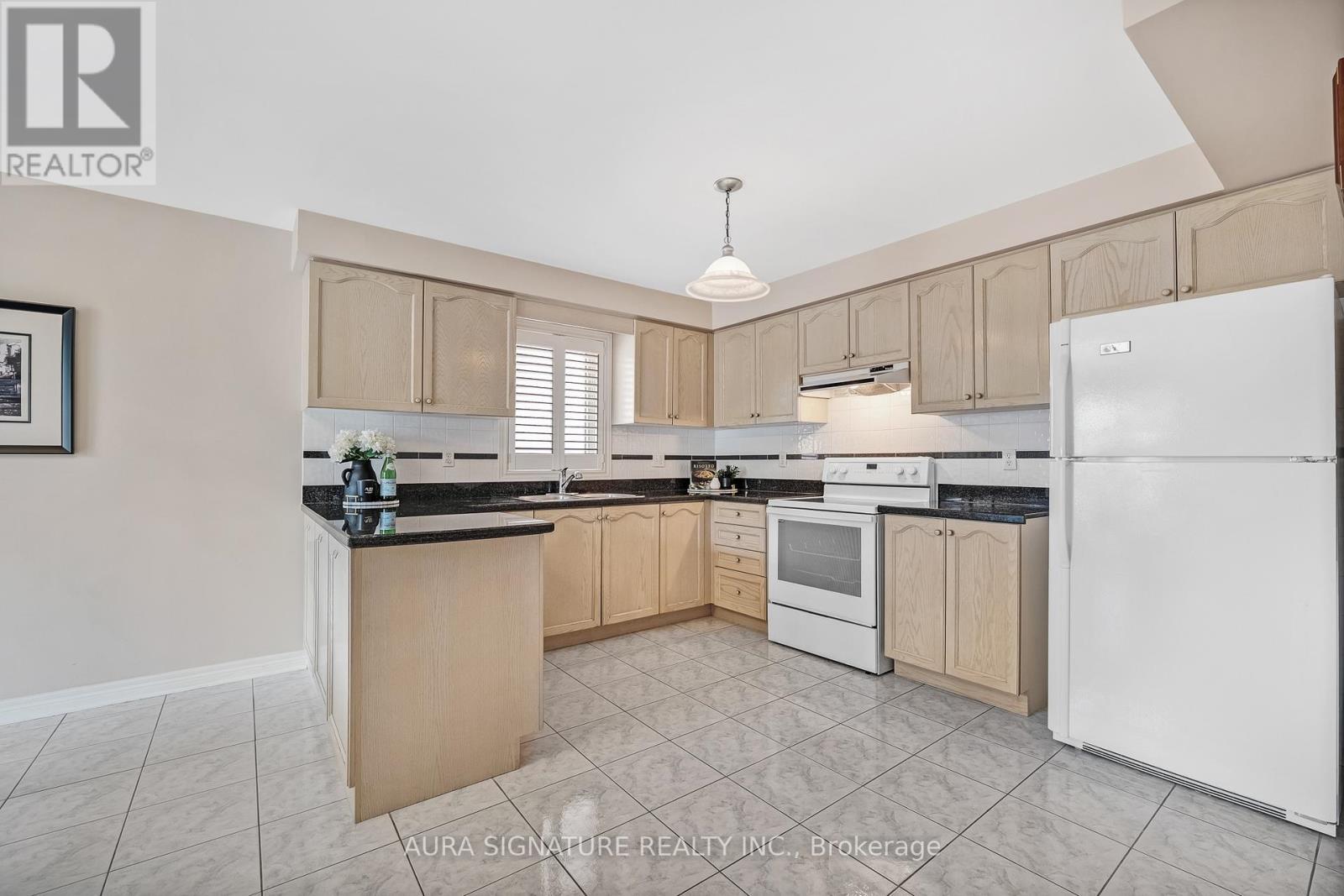 30 Graceview Court, Vaughan, ON