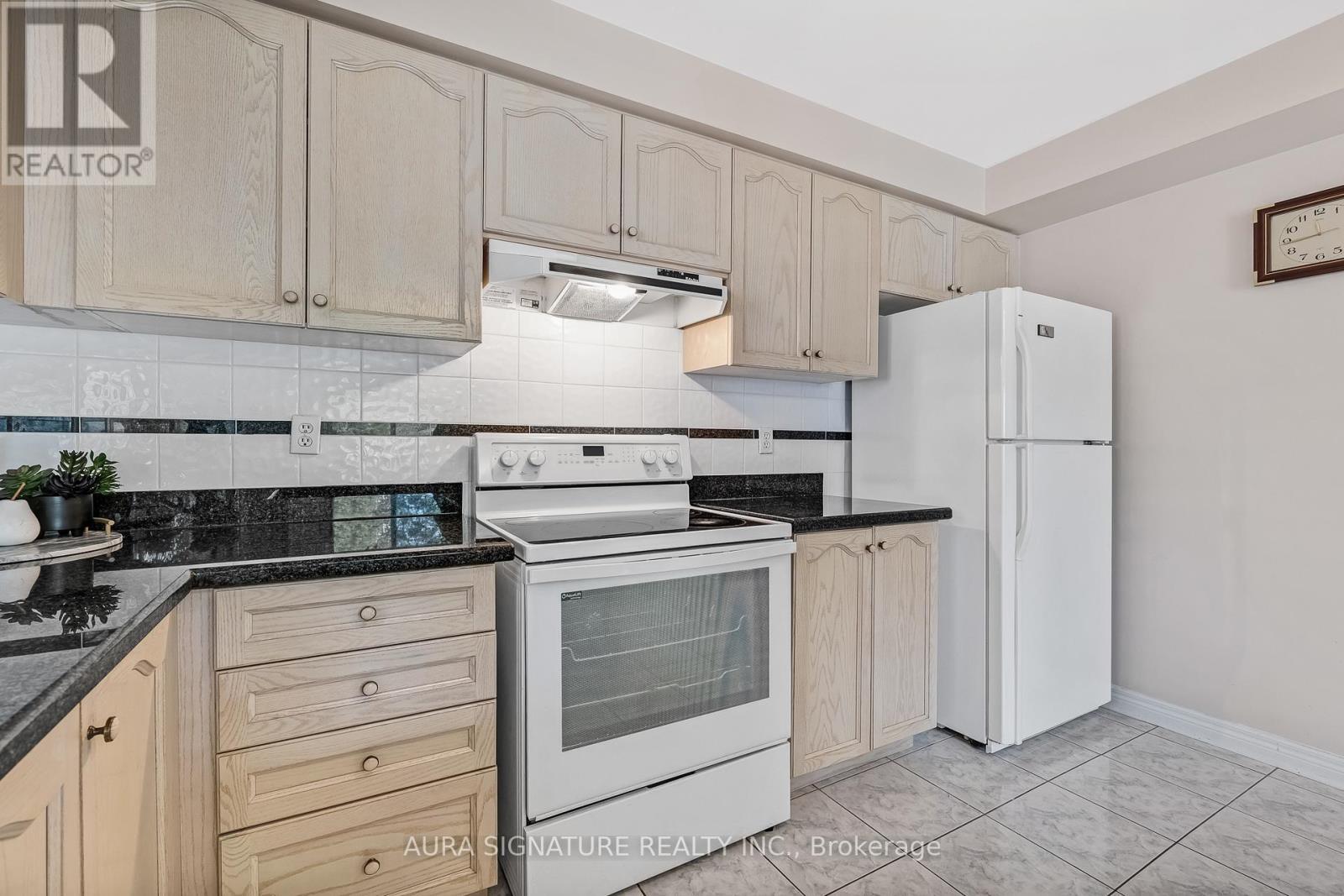 30 Graceview Court, Vaughan, ON