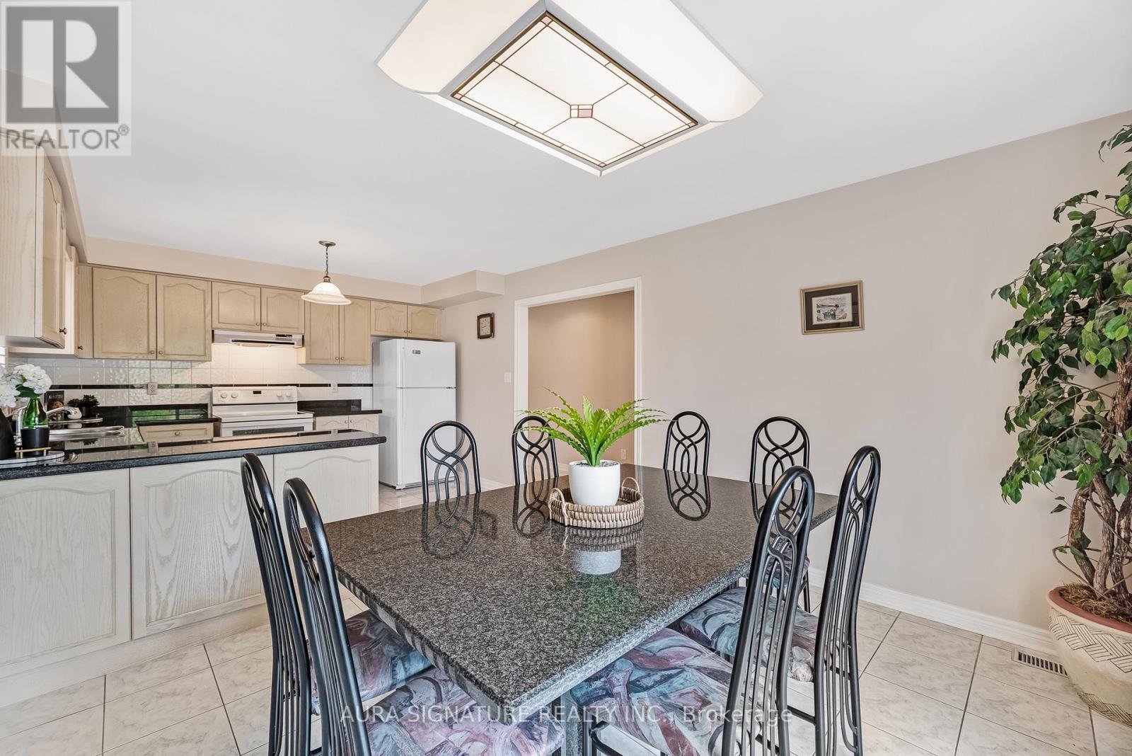 30 Graceview Court, Vaughan, ON