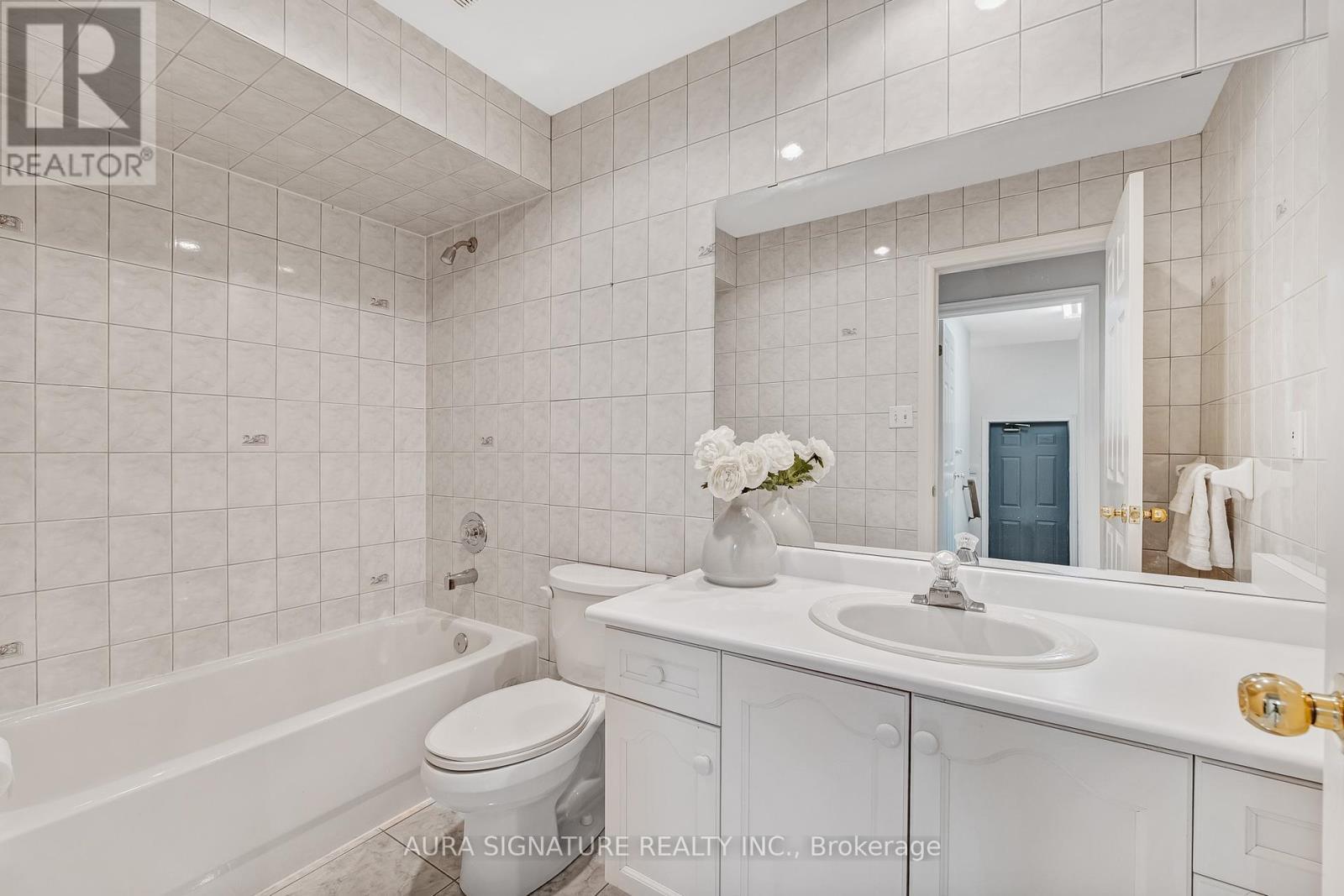 30 Graceview Court, Vaughan, ON