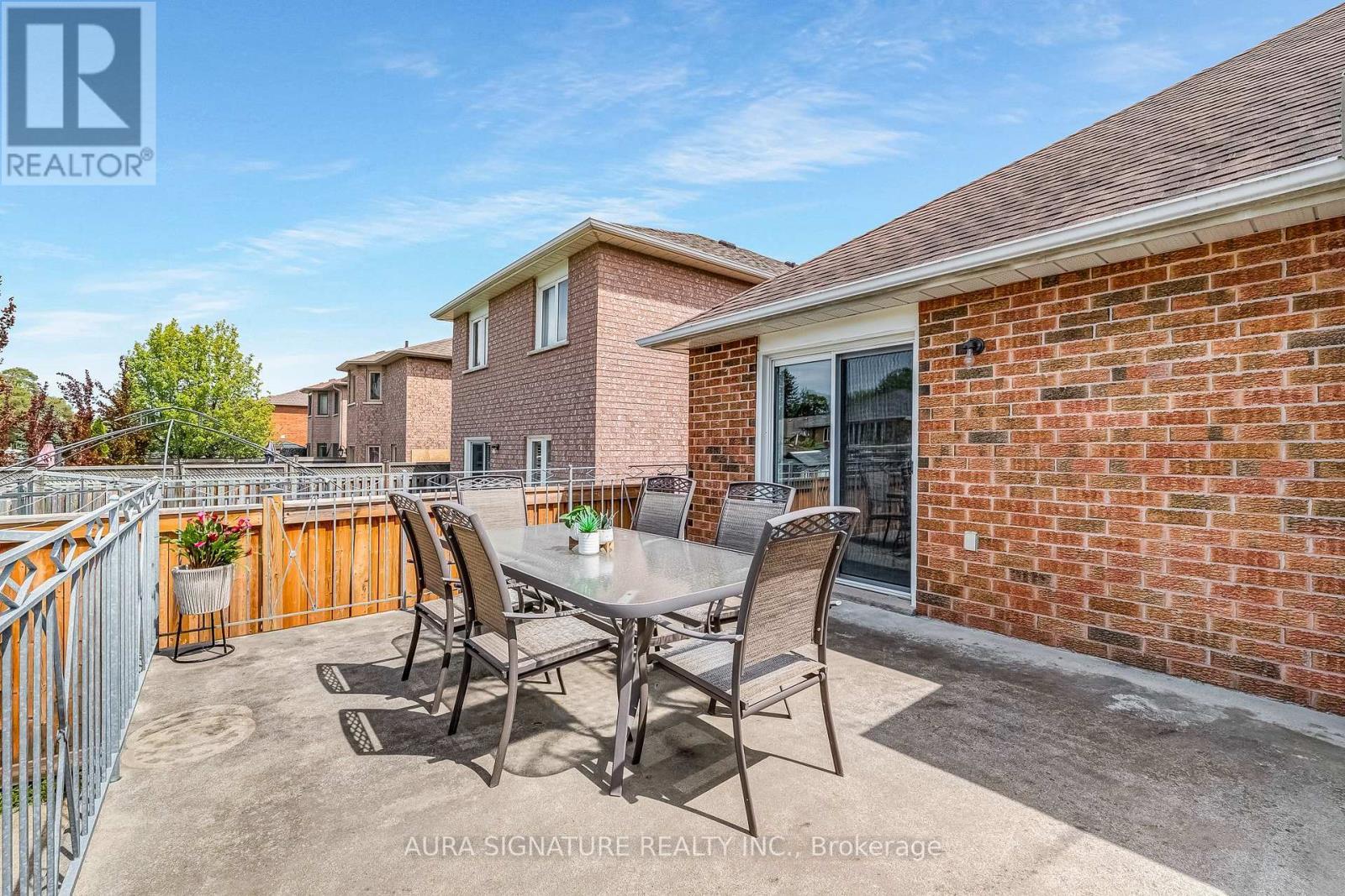 30 Graceview Court, Vaughan, ON