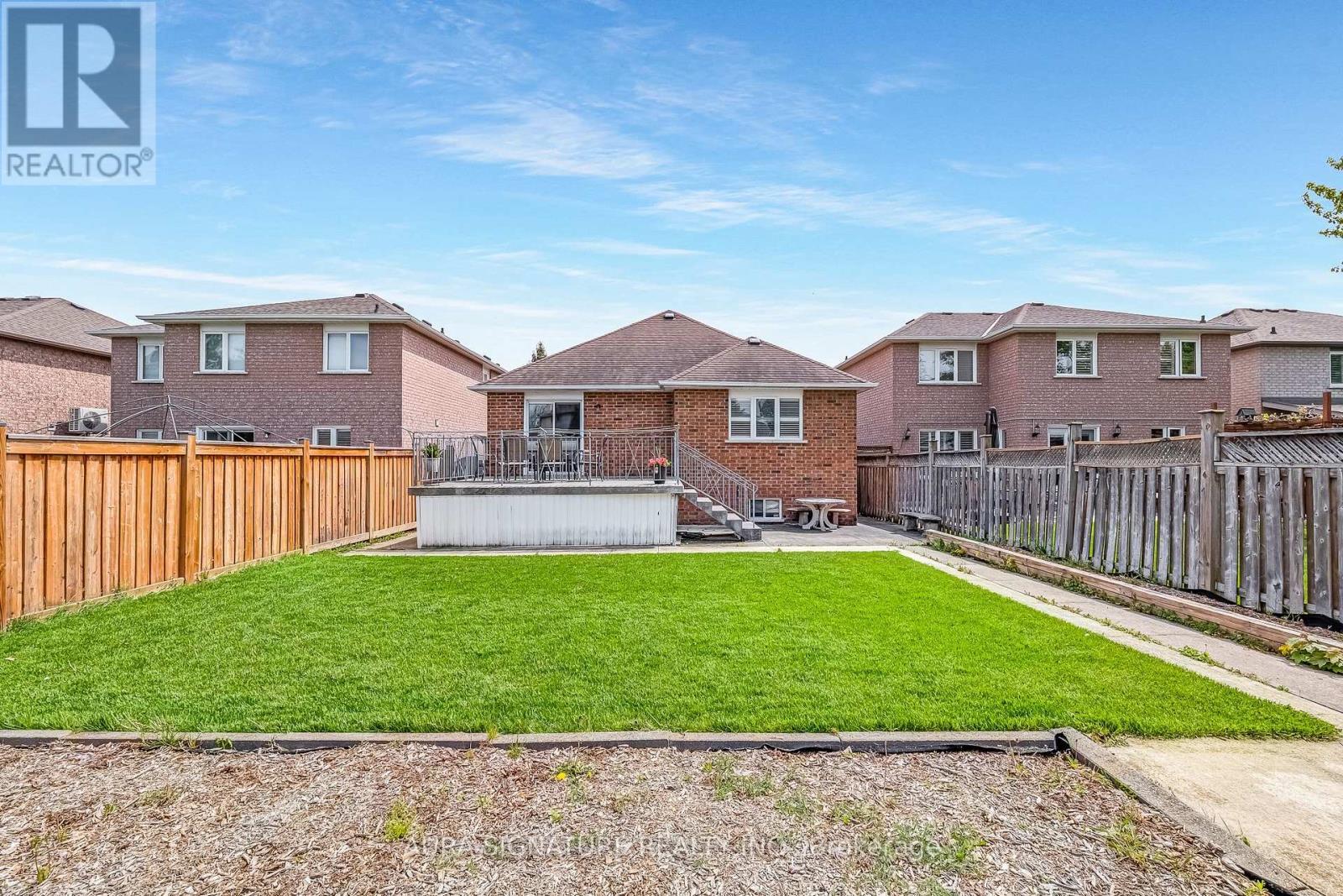 30 Graceview Court, Vaughan, ON