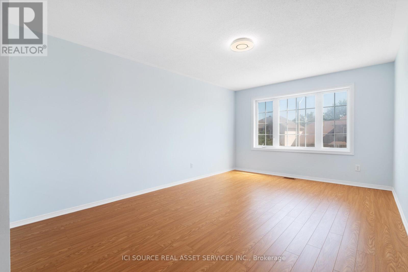 140 Annapolis Circle, Ottawa, ON