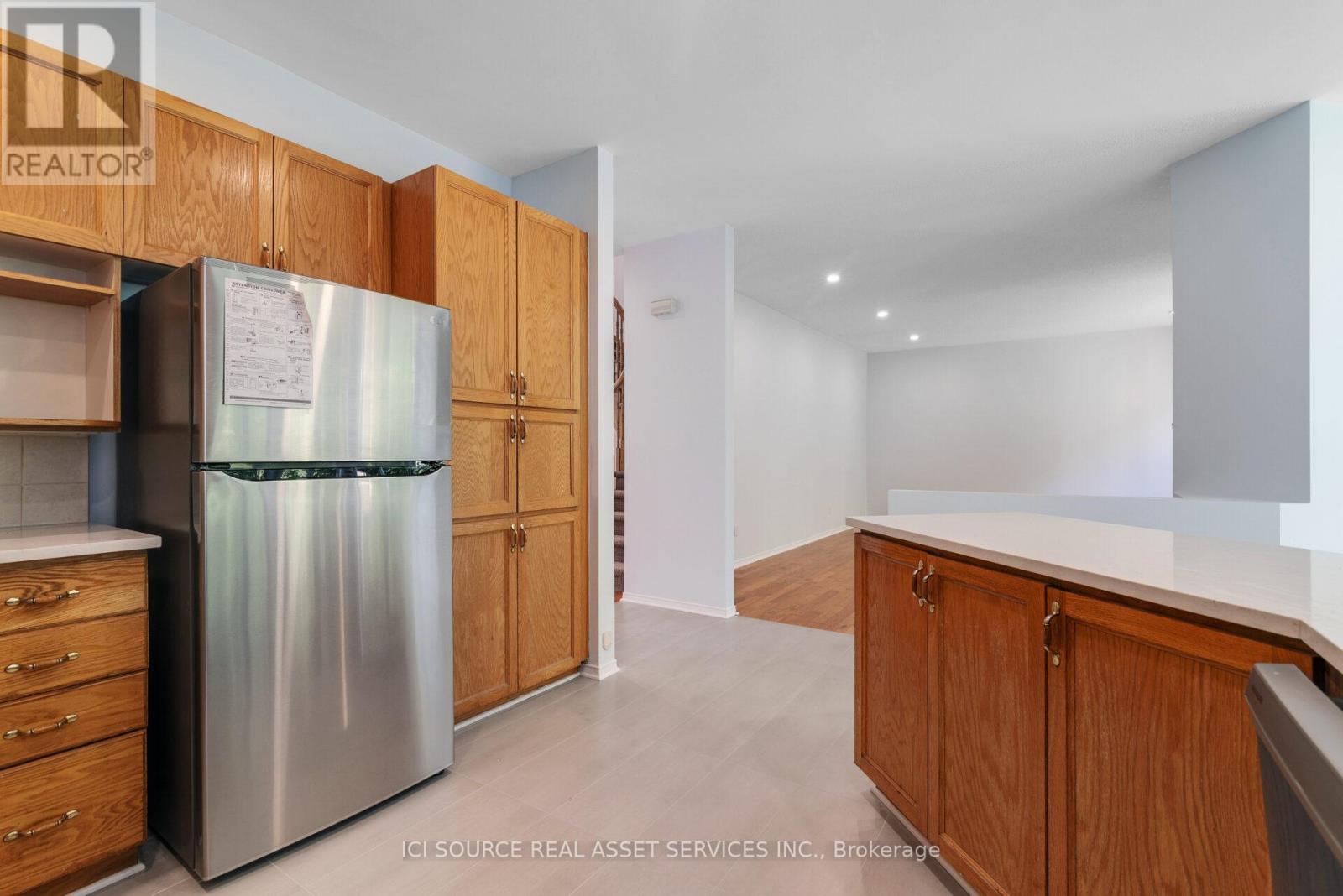140 Annapolis Circle, Ottawa, ON