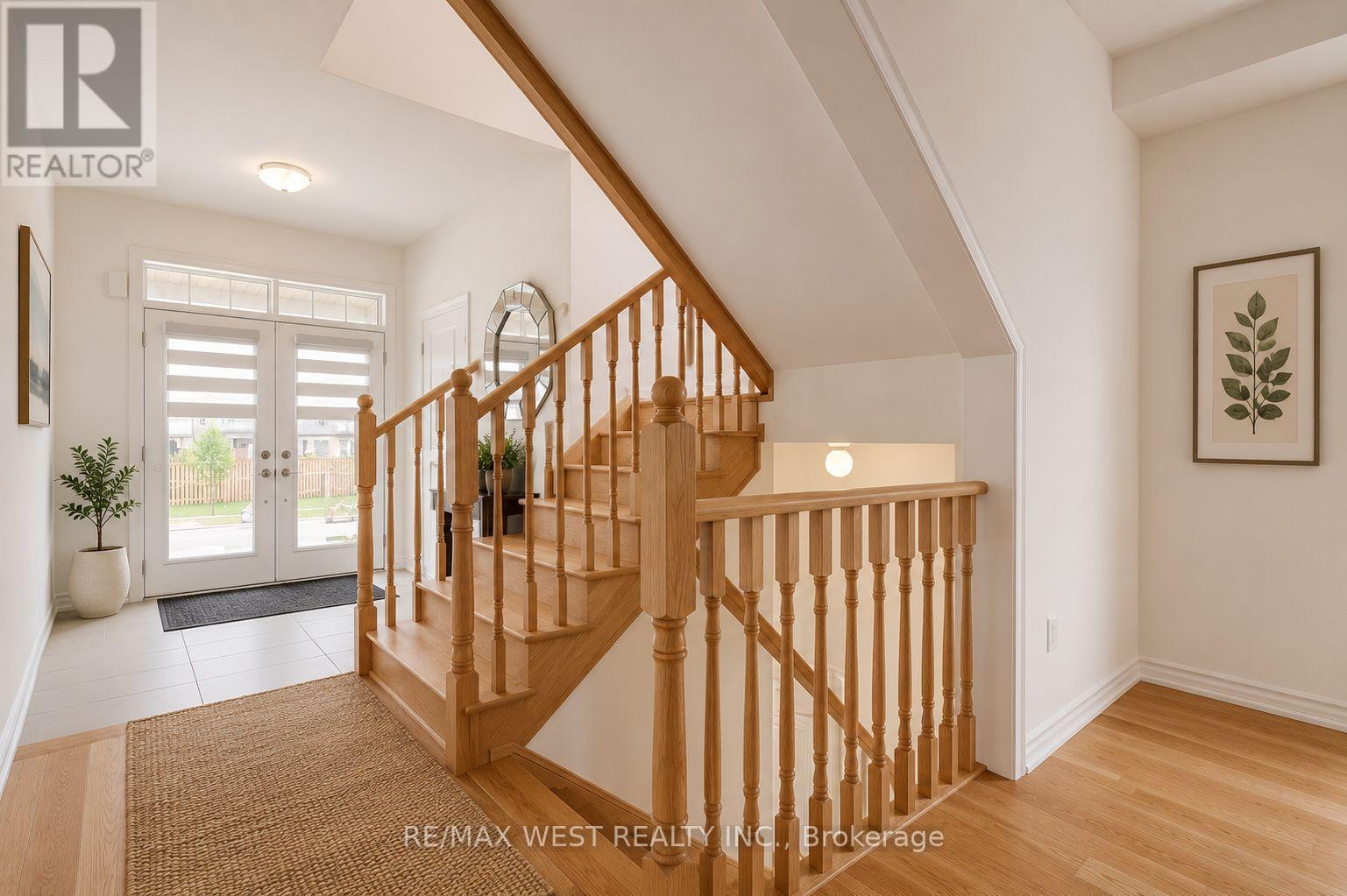 35 Gilham Way, Brant, ON