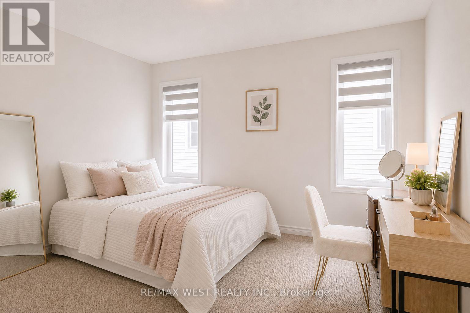 35 Gilham Way, Brant, ON