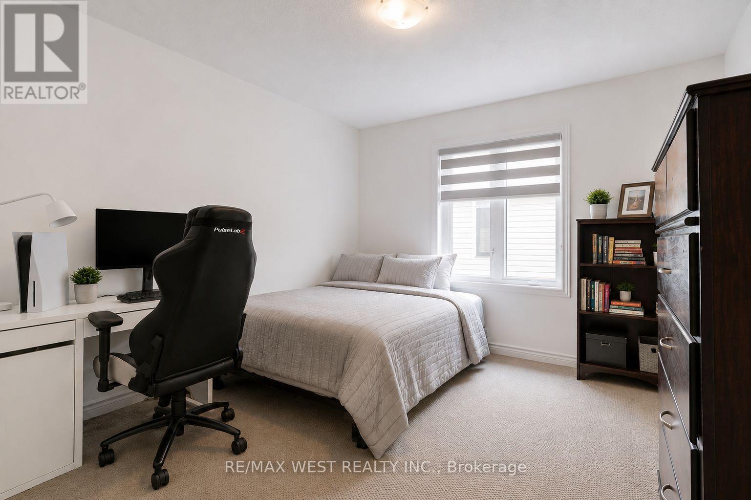 35 Gilham Way, Brant, ON