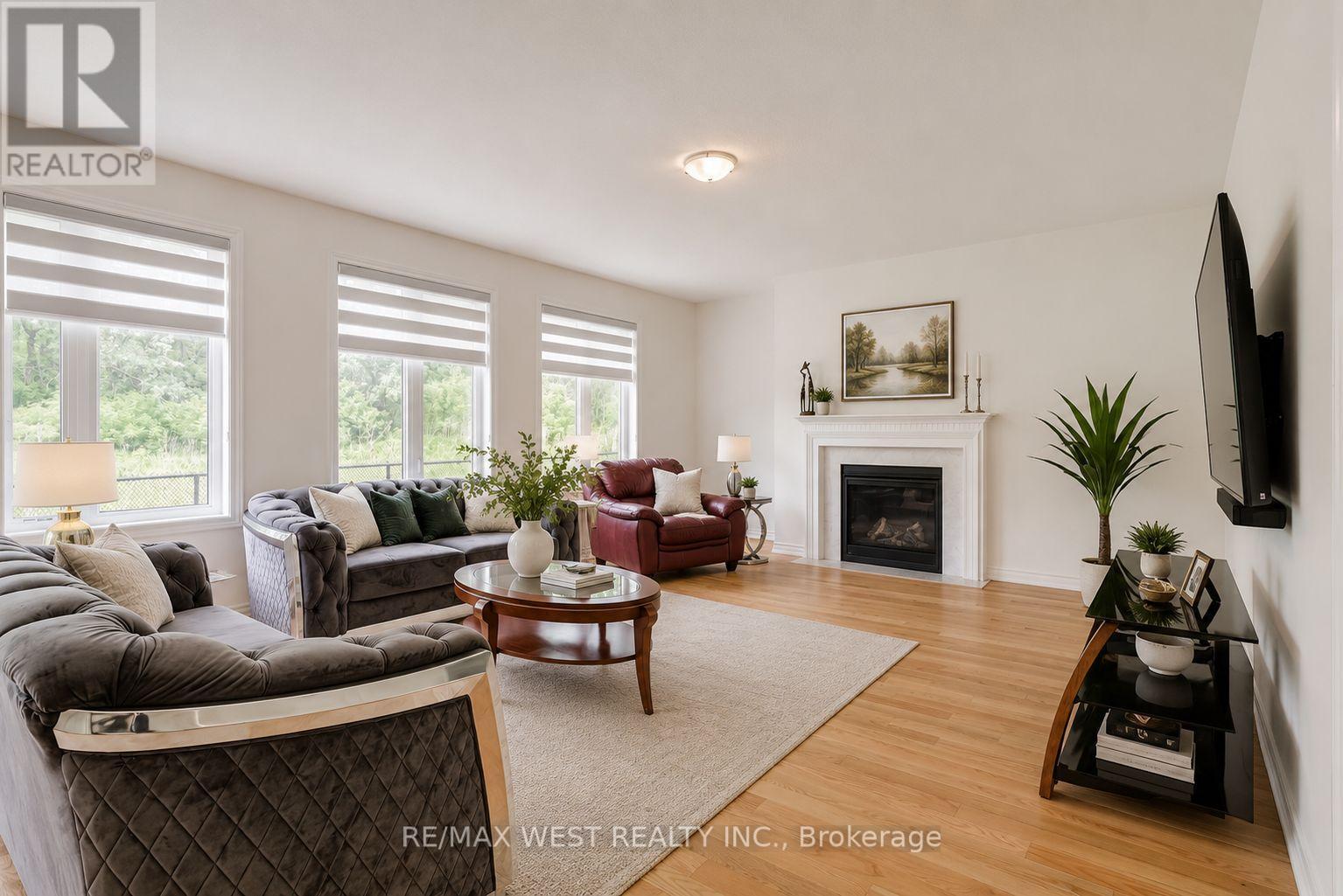 35 Gilham Way, Brant, ON