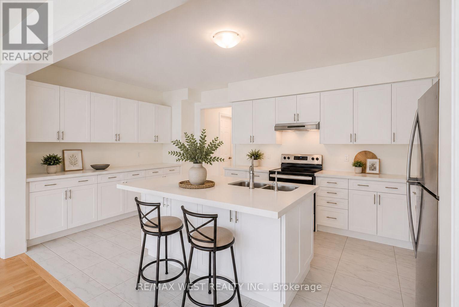 35 Gilham Way, Brant, ON