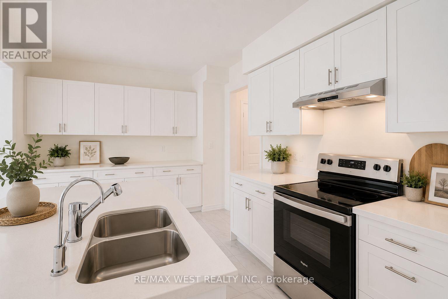 35 Gilham Way, Brant, ON