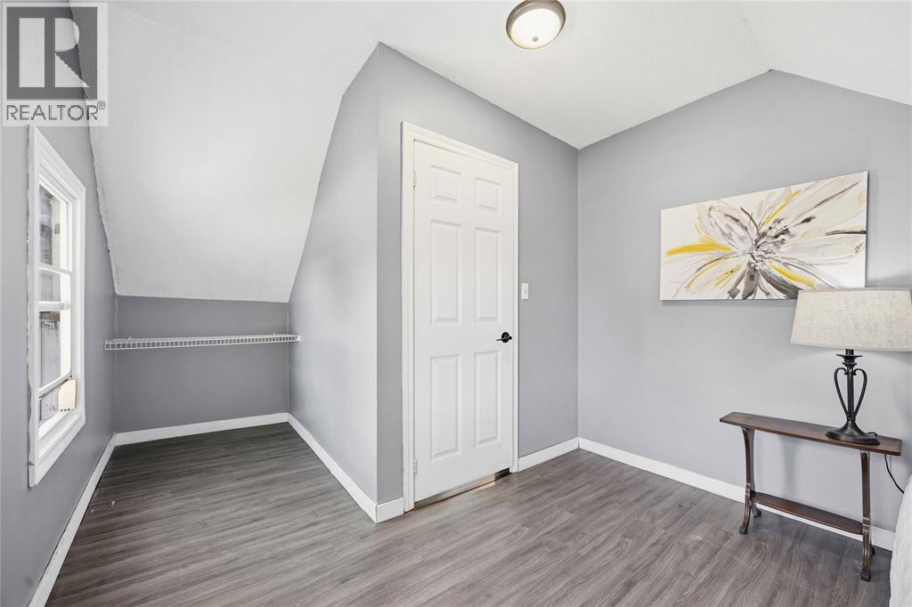 534 Plympton Street, Plympton-Wyoming, ON