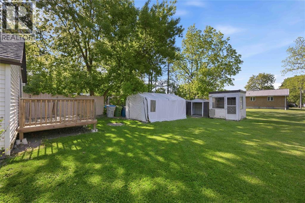 534 Plympton Street, Plympton-Wyoming, ON