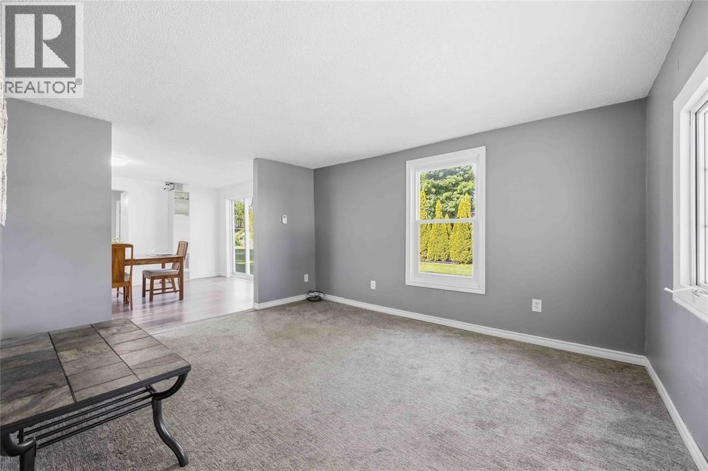 534 Plympton Street, Plympton-Wyoming, ON