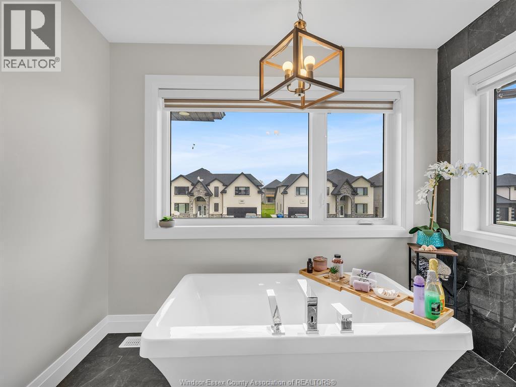 192 Whelan Drive, Amherstburg, ON