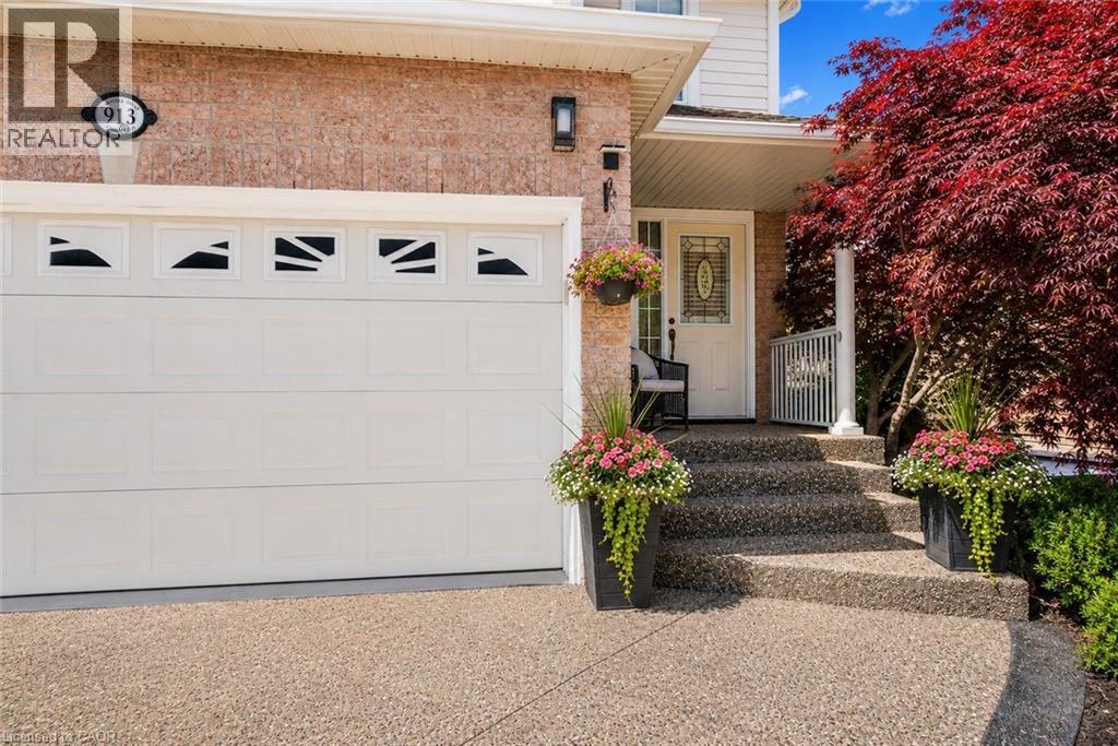 913 Copper Leaf Crescent, Kitchener, ON