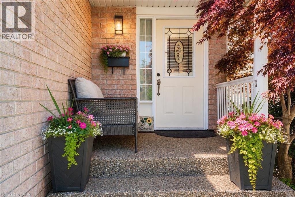 913 Copper Leaf Crescent, Kitchener, ON