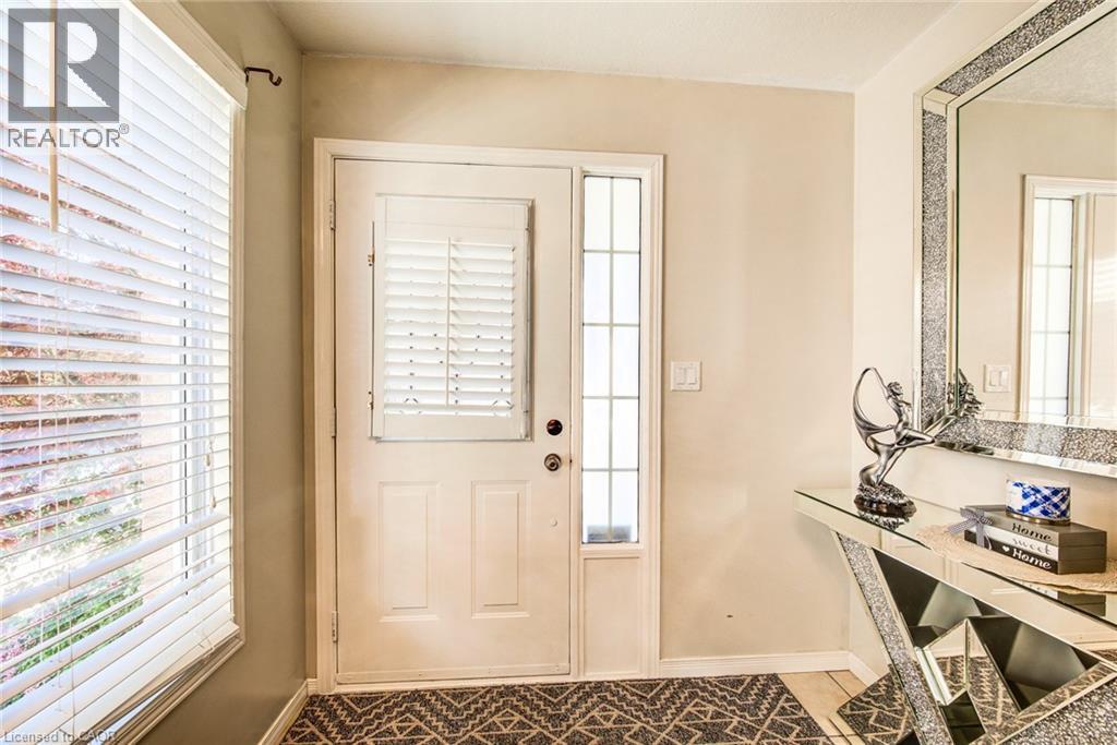 913 Copper Leaf Crescent, Kitchener, ON