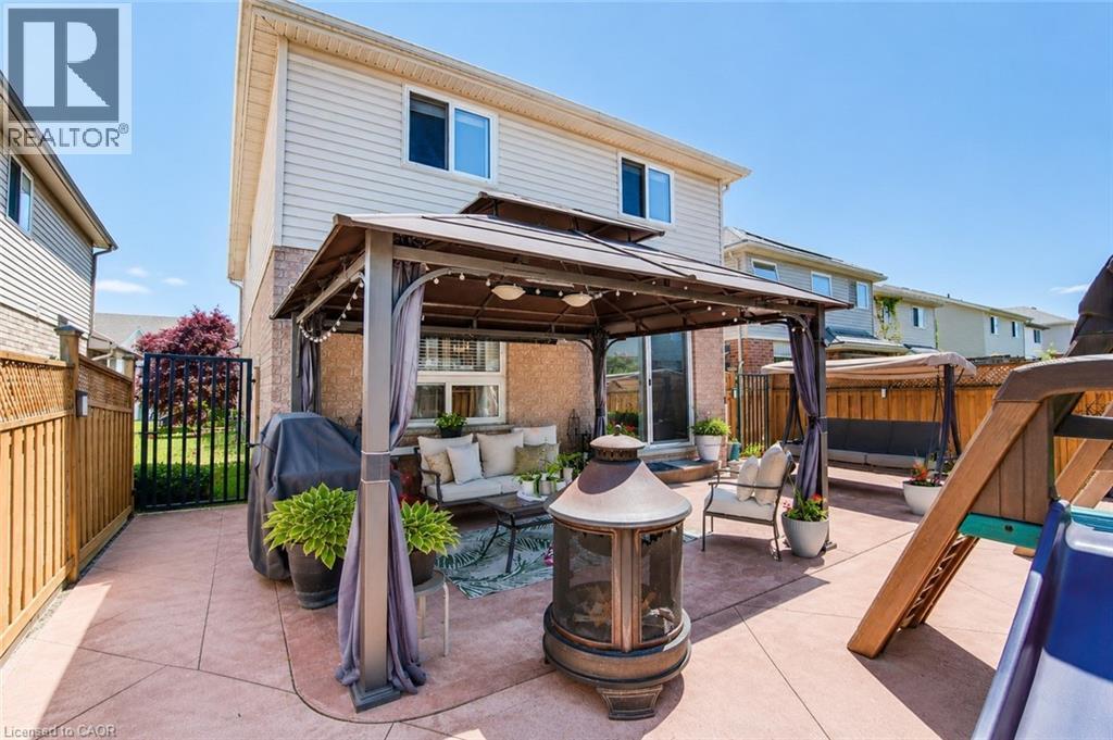 913 Copper Leaf Crescent, Kitchener, ON