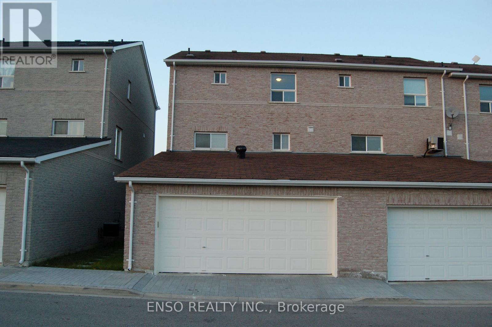 112 Sunway Square, Markham, ON