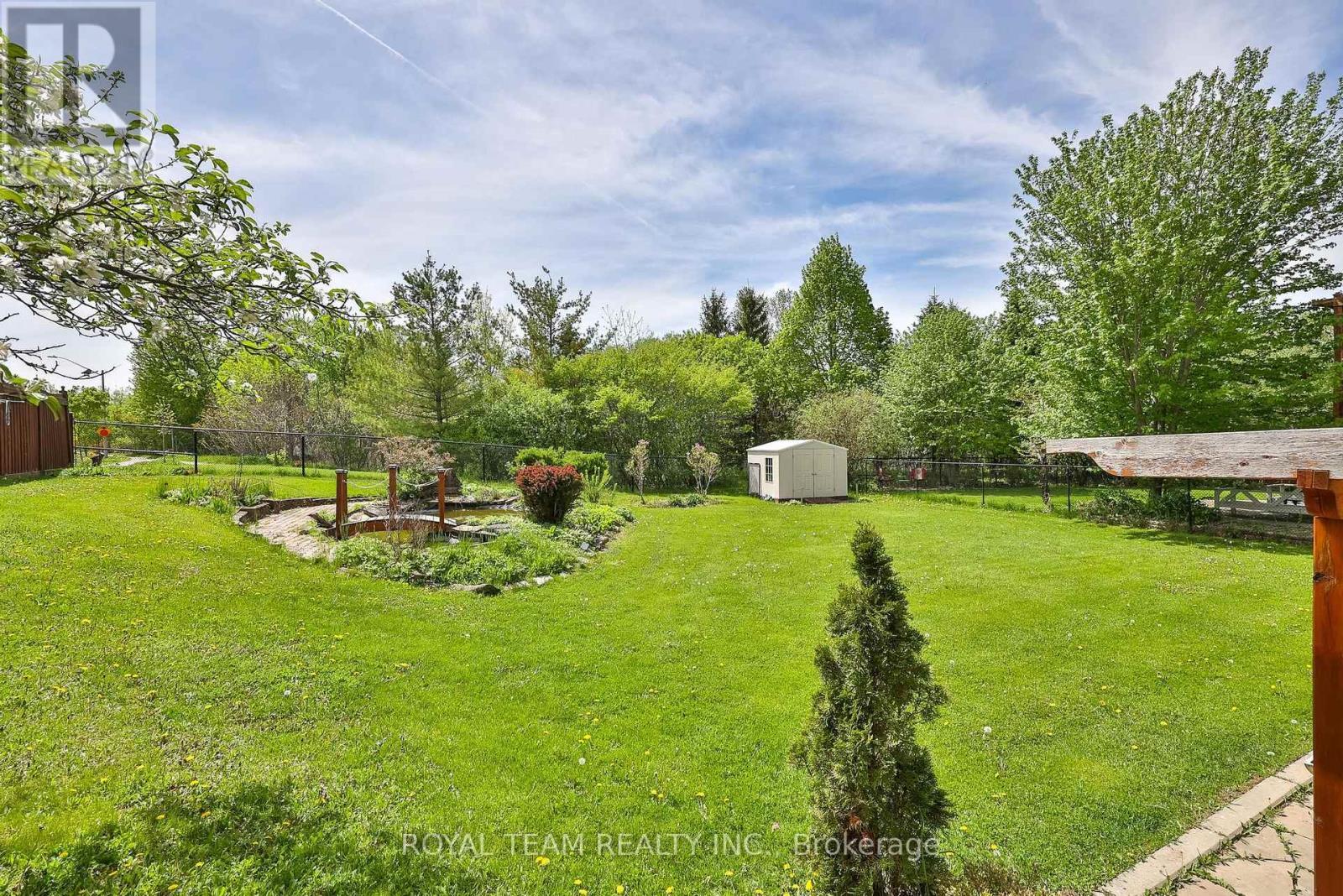 2 Sandway Crescent, Vaughan, ON