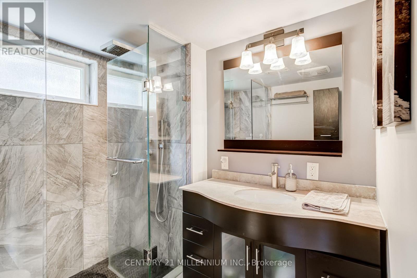 26 Alston Court, Brampton, ON