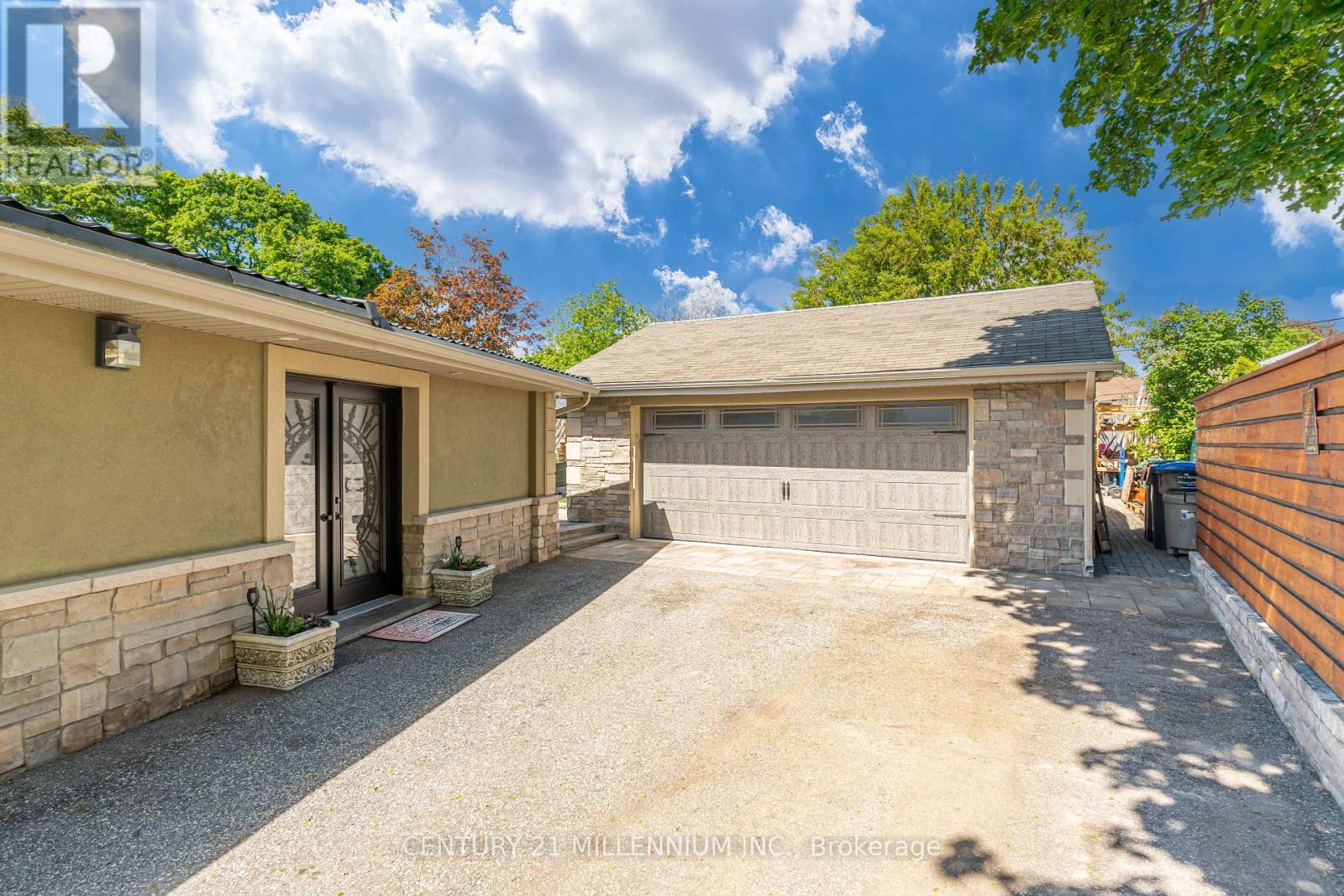 26 Alston Court, Brampton, ON