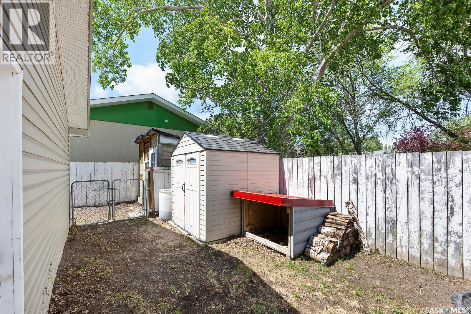 2 Pleasantview Bay, Regina, SK