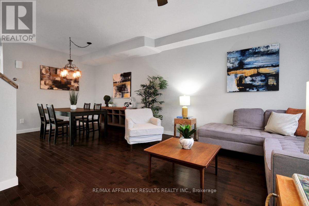 78 Songbird Private, Ottawa, ON