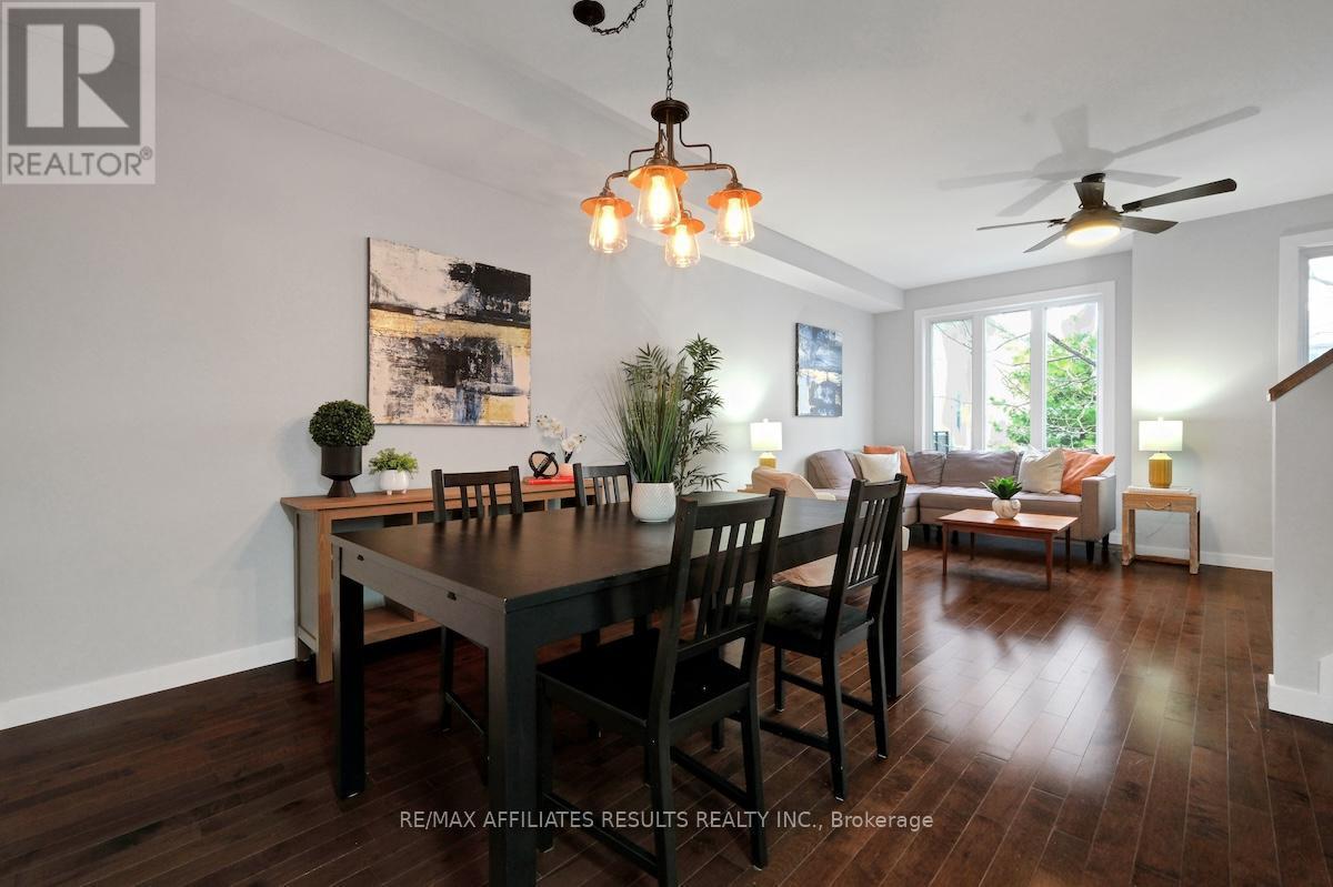 78 Songbird Private, Ottawa, ON