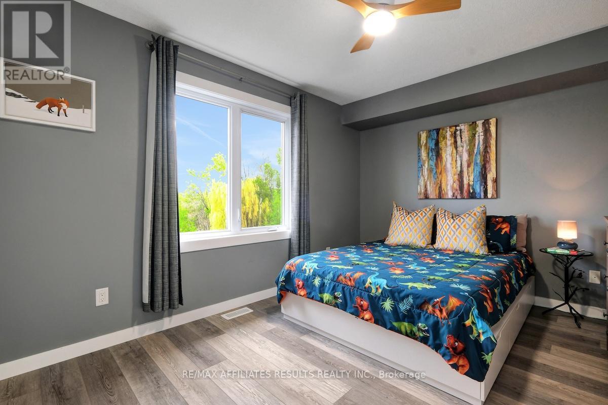 78 Songbird Private, Ottawa, ON