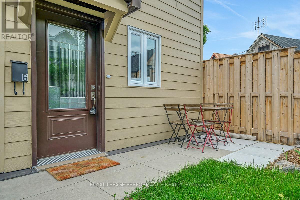 6 Hilda Street, Ottawa, ON