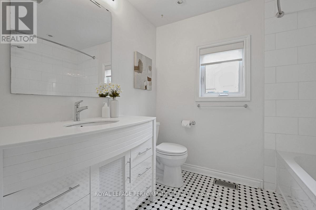 6 Hilda Street, Ottawa, ON