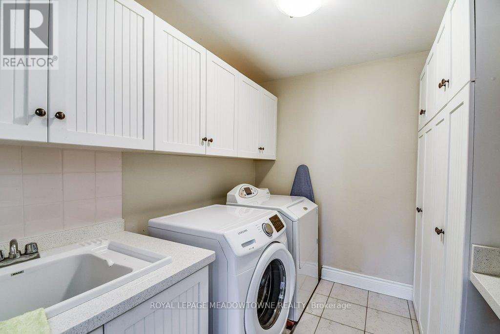 591 Lakeside Avenue, Mississauga, ON