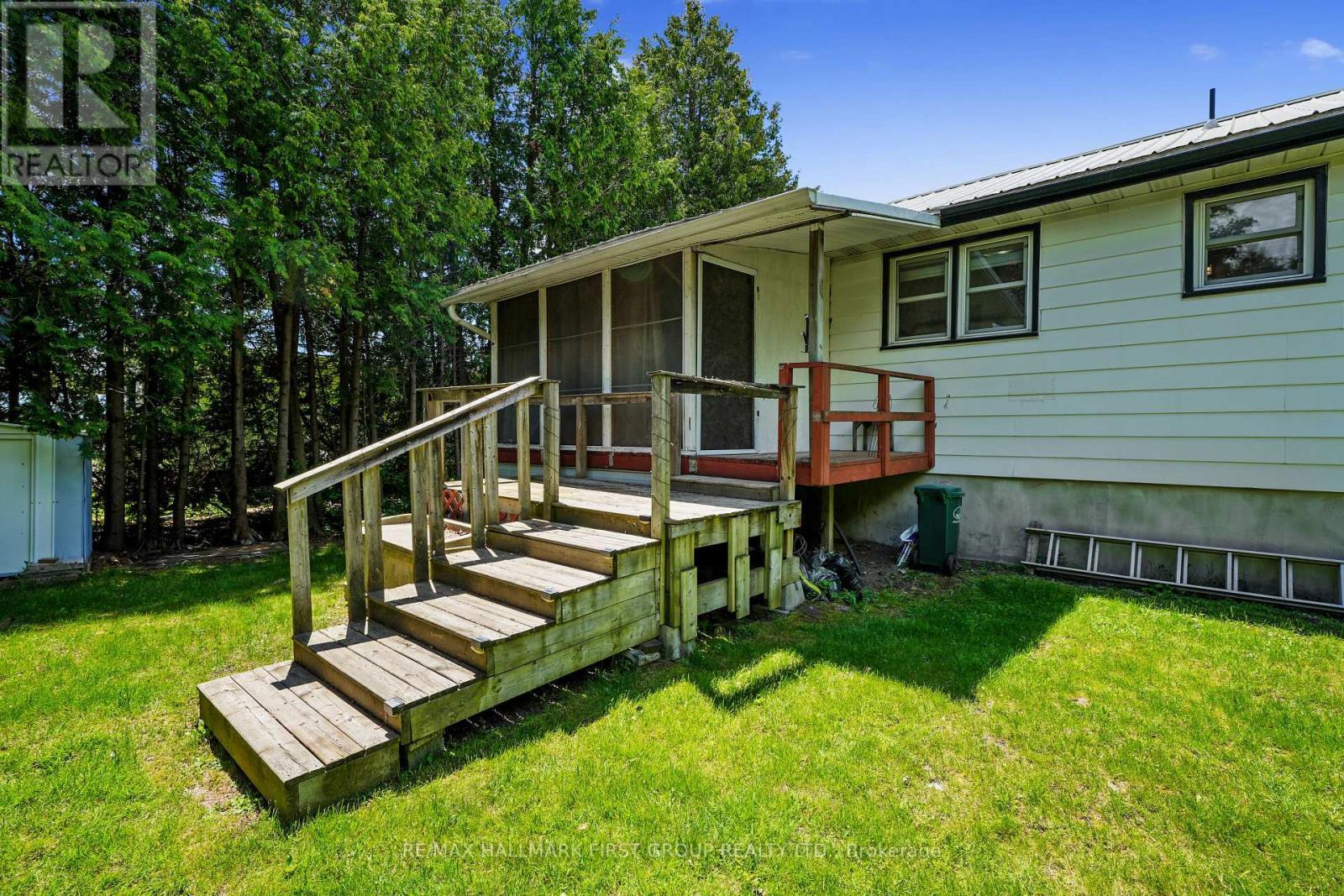 40 Whites Road, Quinte West, ON