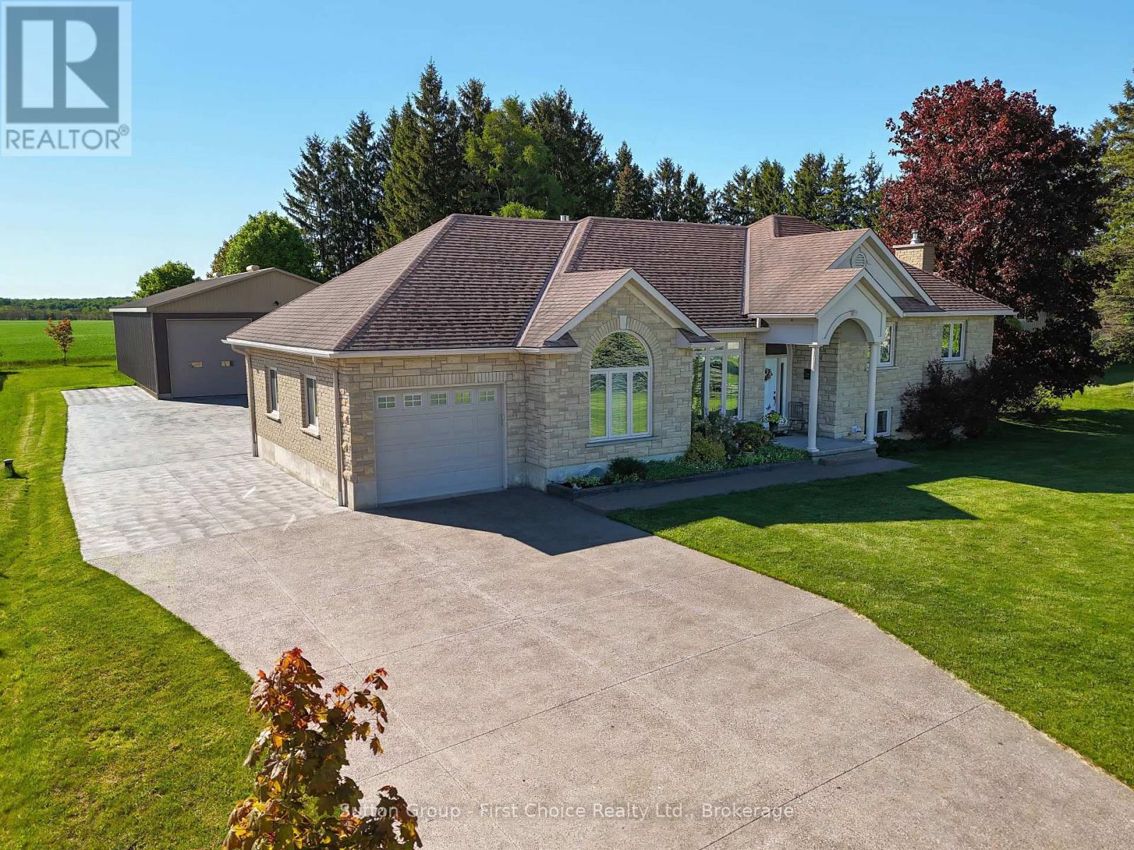 4957 Perth Road 119, Perth East (North Easthope), ON
