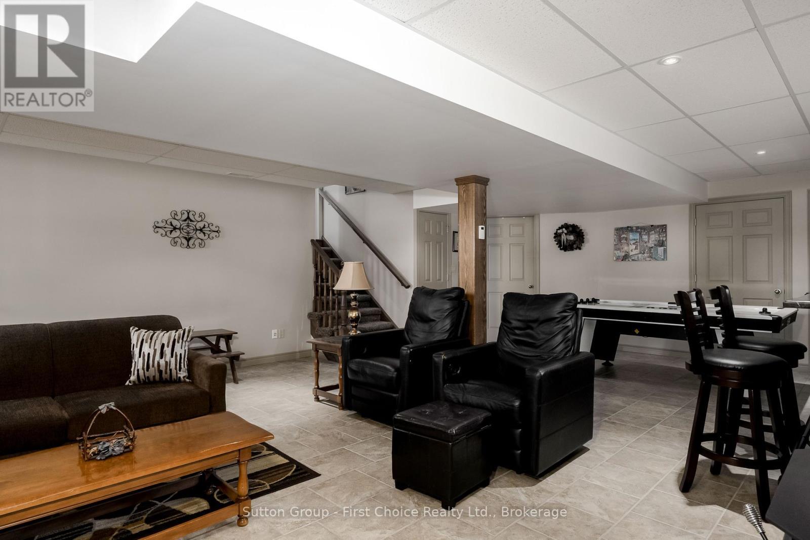 4957 Perth Road 119, Perth East (North Easthope), ON