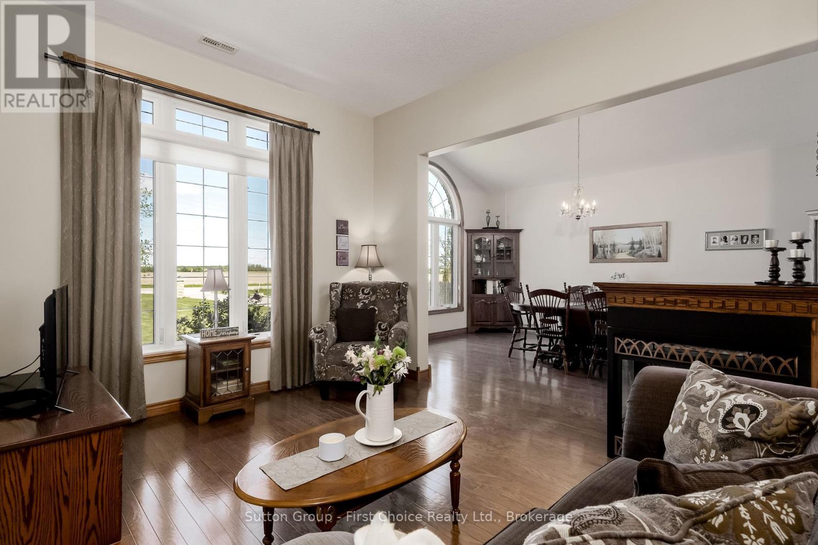 4957 Perth Road 119, Perth East (North Easthope), ON