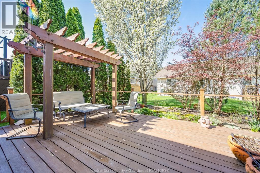 1739 Castleton Avenue, Windsor, ON