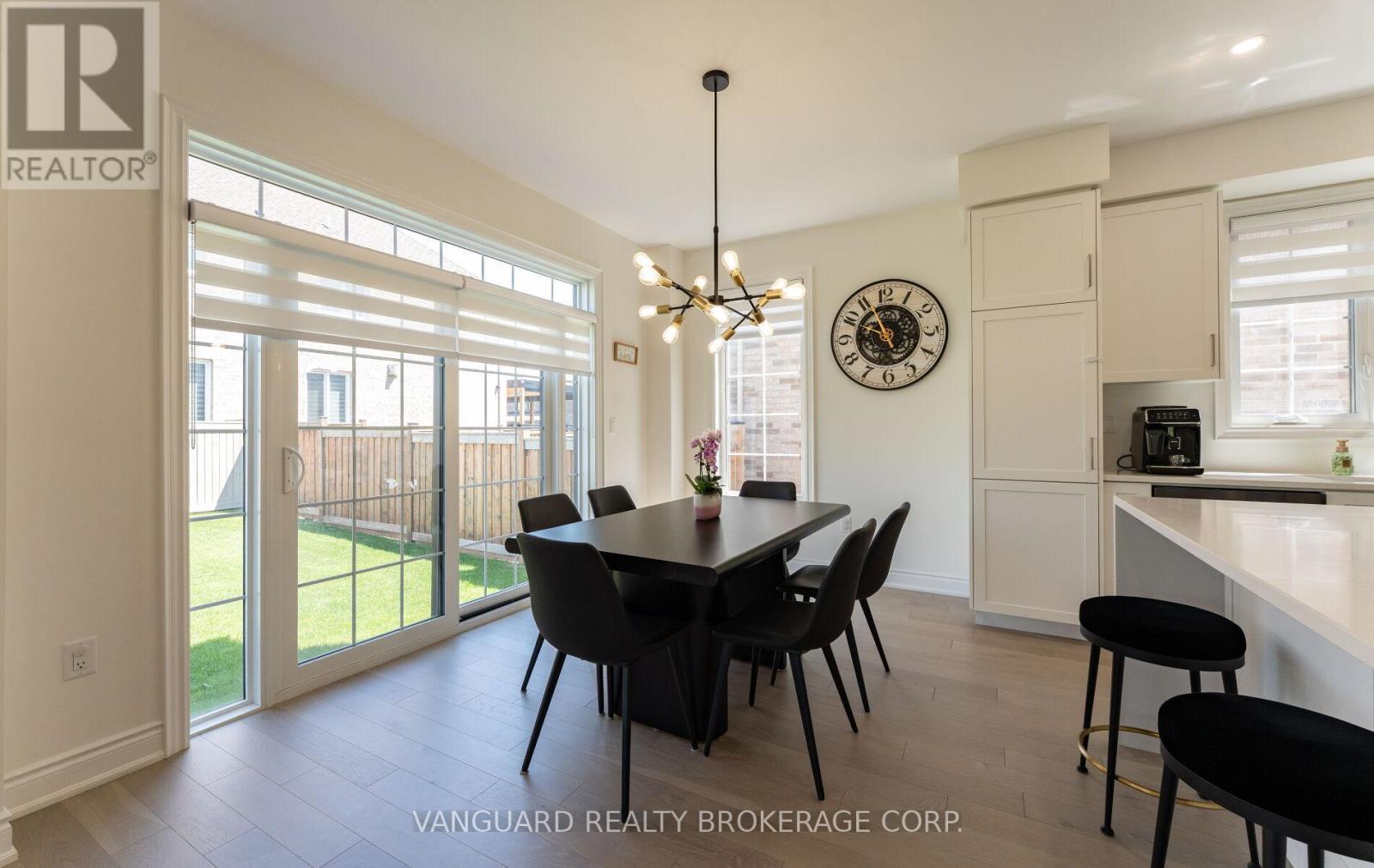 158 Scarlet Way, Bradford West Gwillimbury, ON