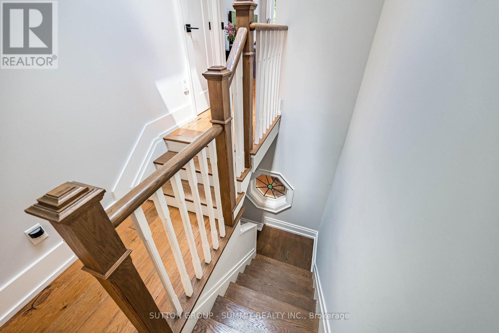 21 Cumberland Drive, Mississauga, ON