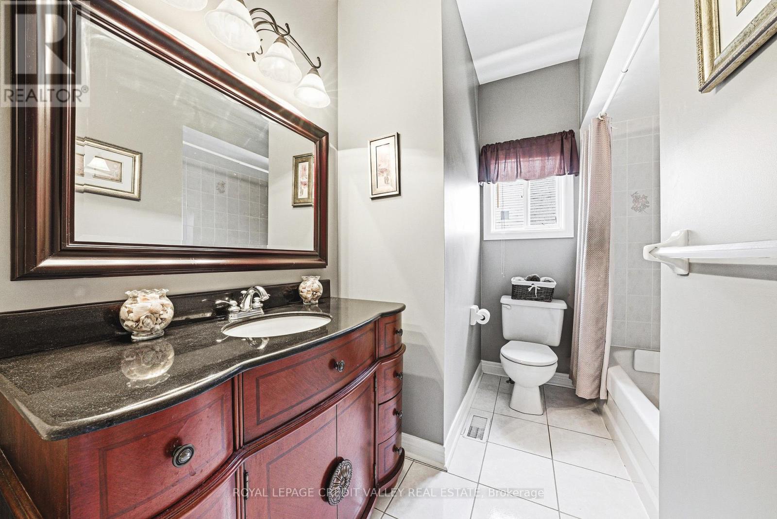 105 Pinebrook Circle, Caledon, ON