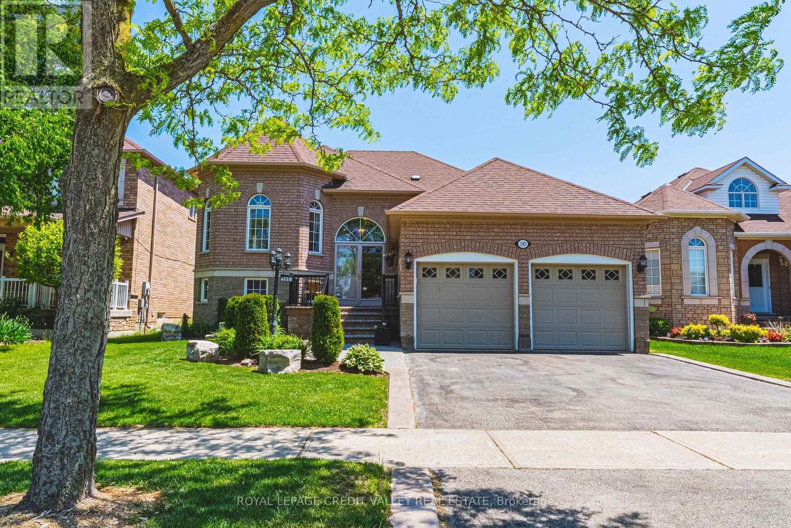 105 Pinebrook Circle, Caledon, ON