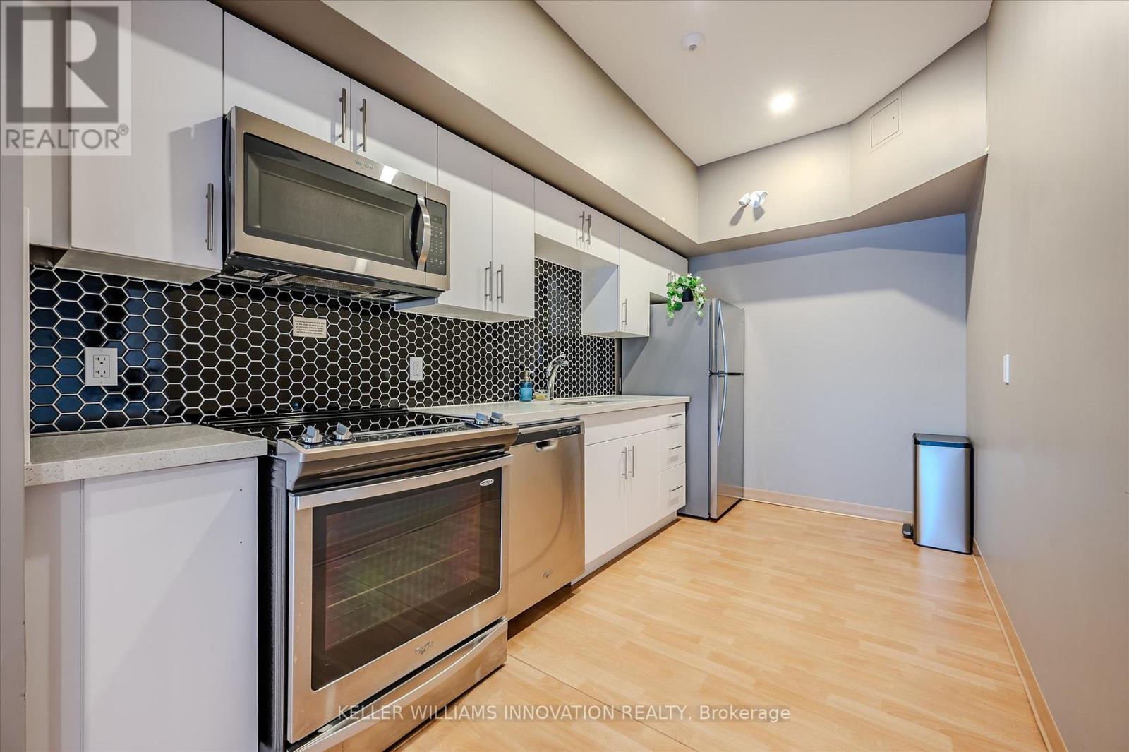 623 - 690 King Street W, Kitchener, ON