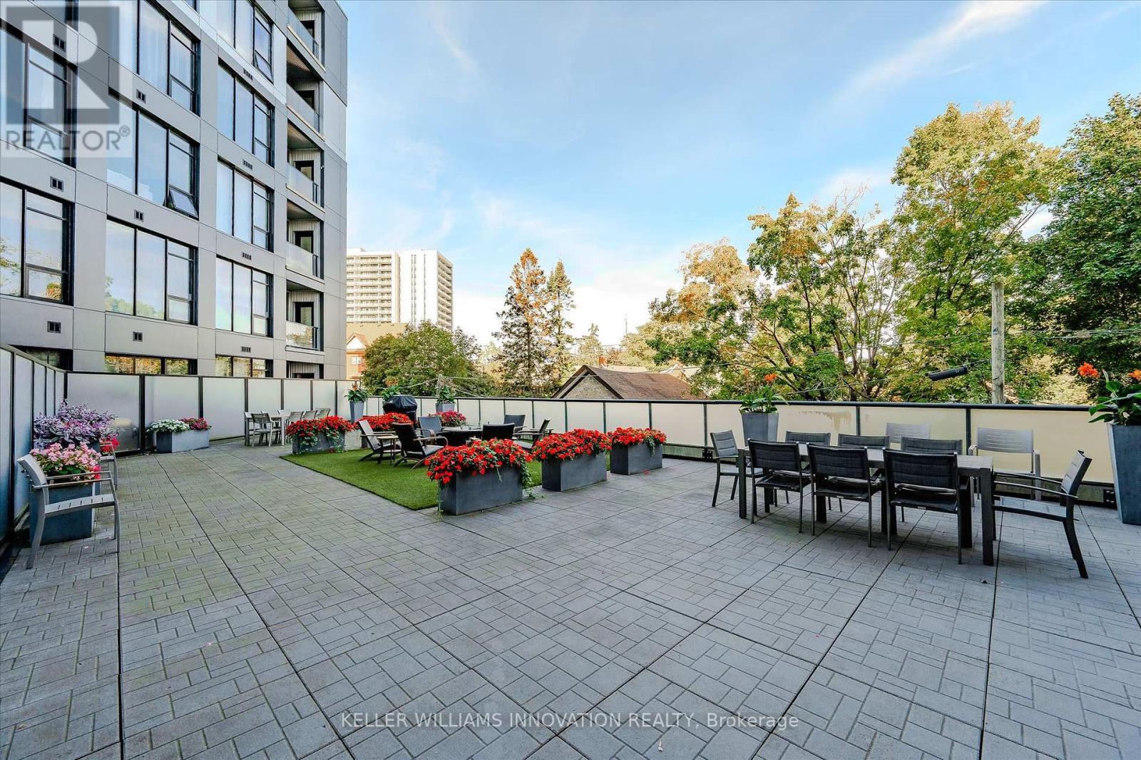 623 - 690 King Street W, Kitchener, ON